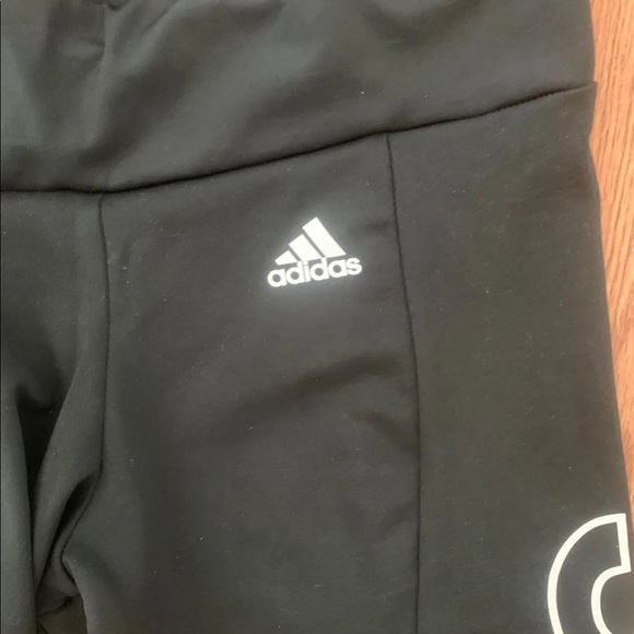 (SOLD) Adidas Logo Leggings - Picture 8 of 12